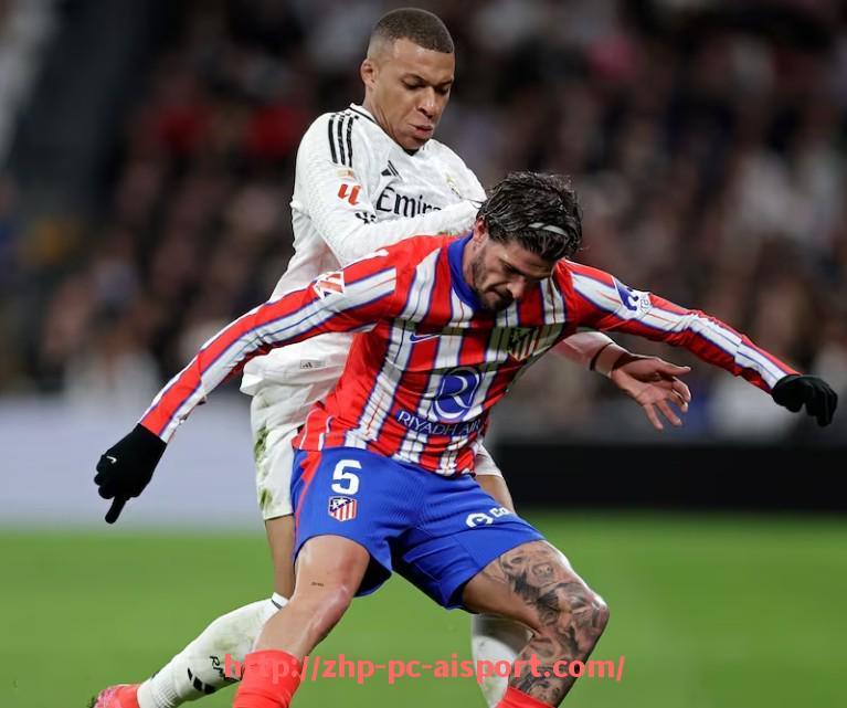 爱体育-法甲球员荣誉盘点：2024赛季最佳球员与月度MVP全览